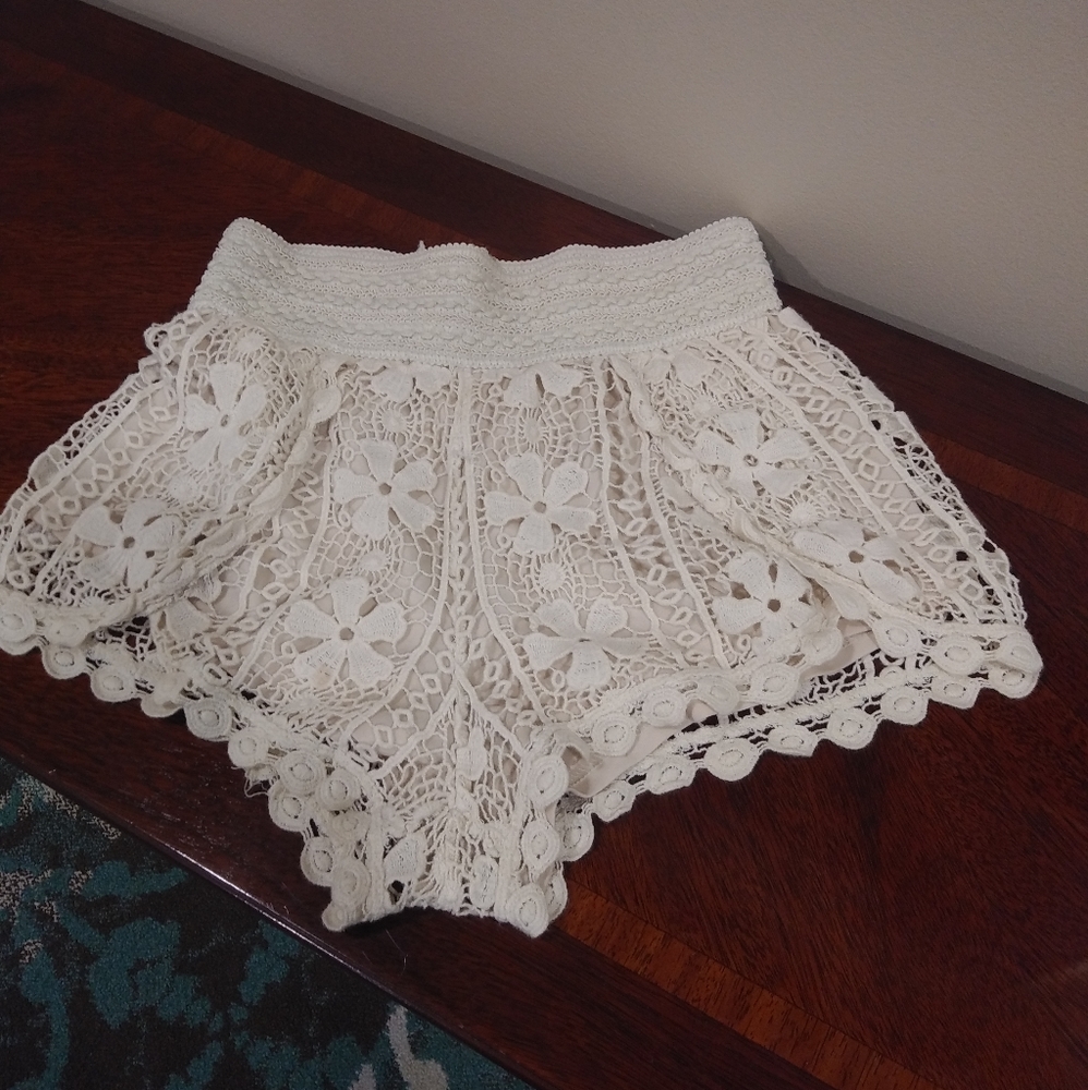 SHORTS By Laffaire Size Small